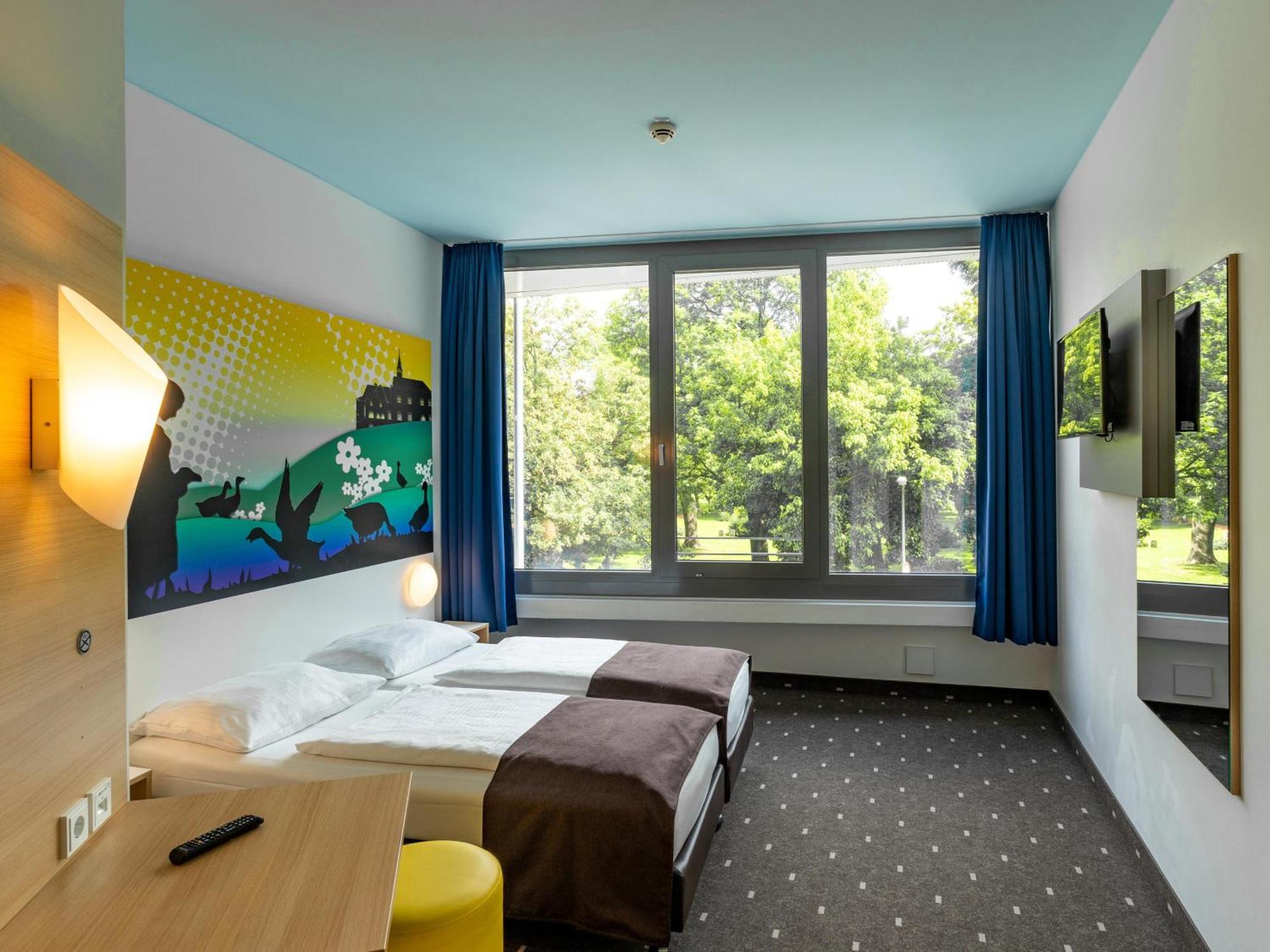 B&B Hotel Goettingen-City Exterior foto
